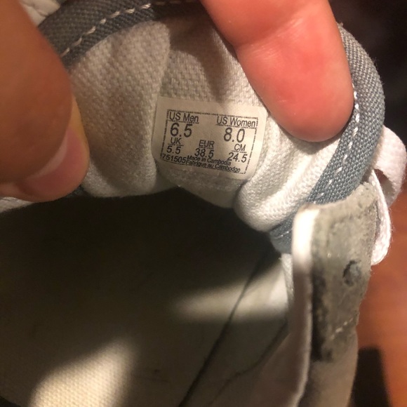 Vans - Picture 5 of 5